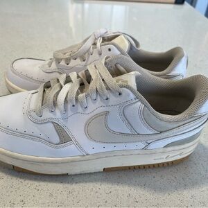 Nike Women's White and Beige Low-Top Sneakers